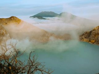 Desa Wisata Tamansari yang Memiliki Daya Tarik Blue Fire di Kawah Ijen