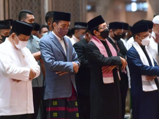 Presiden Jokowi Menghimbau Masyarakat Supaya Tetap Memakai Masker Usai 2 Bulan Pelonggaran
