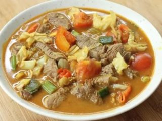 Ide Sajian Idul Adha, Resep Tongseng Sapi ala Chef Devina Hermawan yang Lezat