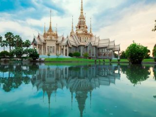 Hindari Melakukan 4 Hal Ini Ketika Kamu Berkunjung ke Thailand!
