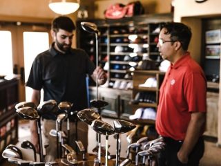 Tips Menghadapi Customer yang Awalnya Nolak, Jadi Closing