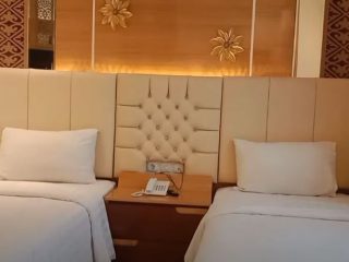 Hotel Daily Inn Bandung : Hotel Mewah Harga Bersahabat Dekat Alun-alun Bandung