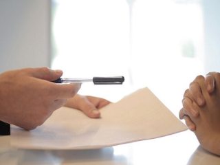 Suatu Daftar yang Menggambarkan Bagaimana Tugas Pekerjaan Wewenang dan Tanggung Jawab yang Diperlukan .....
