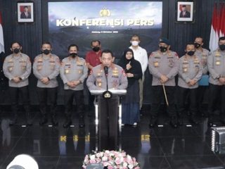 Kapolri Ungkap Penolakan Perubahan Jam Tanding Dari Panpel Terkait Kontrak Siaran