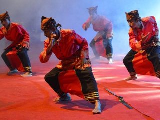 Kunci Jawaban Seni Budaya Kelas 9 Halaman 97 Uji Kompetensi Bab 6 Materi Unsur Pendukung Tari