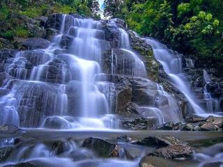 Air Terjun Sarasah Batimpo, Pemandangan Elok Air Terjun Bertumpuk di Sumatera Barat