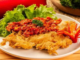 Cobain 'Resep Ayam Geprek Sambal Korek' Enak yang Mudah di Buat