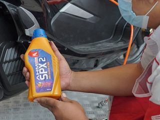 Jika Motor Jarang Digunakan, Kapan Waktu yang Tepat untuk Ganti Oli?