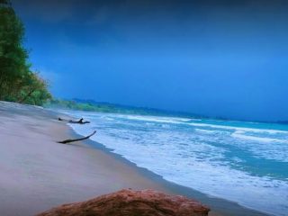 Pantai Way Hawang, Destinasi Wisata di Bengkulu yang Diselimuti Kisah Mistis