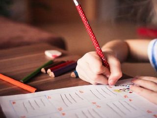 Kunci Jawaban PAI Kelas 8 Halaman 154 Materi Meneladani Sifat-Sifat Mulia Para Rasul Allah SWT