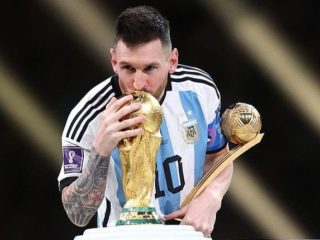 Pertama Dalam Sejarah Piala Dunia, Lionel Messi Jadi Pemain Pertama yang Raih 2 Kali Golden Ball!