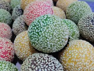 Resep Onde Onde Pelangi Tanpa Santan Enak dan Anti Gagal. Buatnya Mudah 1 Resep Jadi Banyak. Cocok Buat Jualan