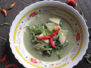 Bayam Tak Melulu Diolah Menjadi Sayur Bening. Resep Sayur Bobor Harus Dicoba Untuk Varian Lain