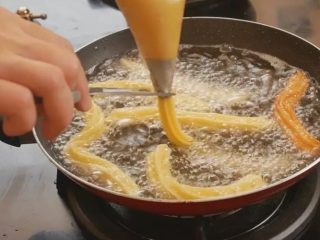 Ide Jualan Baru, Resep Churros Manis Anti Gagal Berikut ini Bisa Menjadi Ladang Bisnis Dengan Modal Ekonomis!
