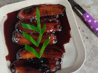 Resep Pisang Karamel Manis Legitnya Bikin Nagih. Hanya 3 Bahan Sudah Bisa Bikin Camilan Favorit Keluarga!