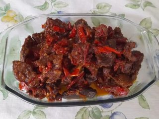Menu Buka Puasa Apa Hari ini? Yuk Cobain Resep Dendeng Balado Kering ala Padang yang Super Empuk dan Lezat!
