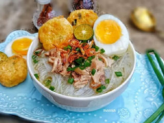 Resep Soto Banjar Kuah Bening dengan Cara Masak Paling Simpel. Rasakan Sensasi Gurih dan Menyegarkan