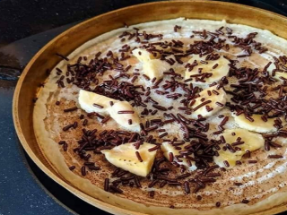 Resep Cara Bikin Leker Pisang Keju Cokelat Spesial ala Rumahan Dengan Bahan Sederhana Dan Ekonomis