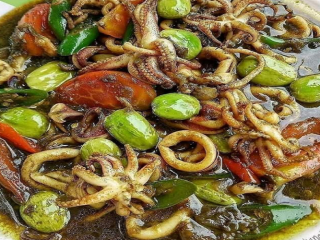 Resep Cara Membuat Tumis Cumi Pete Enak Dan Gampang Tanpa Ribet