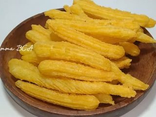Punya Stok Kentang Nganggur di Rumah? Mending Dibikin Stik Kentang Spuit Untuk Camilan Kesukaan Keluarga Aja!