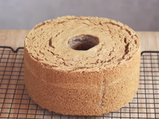 Lembut Nikmat Plus Legit Banget; Resep Chiffon Ketan Hitam, Ternyata Bikinnya Gampang Banget!