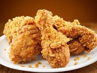 Gampang Banget!  Ternyata Begini Cara Membuat AYAM KFC 3 BAHAN Bumbunya Meresap Dengan Sempurna
