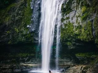 Tingginya Lebih dari 100 Meter, Curug Cimanintin jadi Tempat Wisata di Tasikmalaya yang Bikin Liburan Istimewa