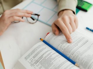 Kumpulan Contoh Soal SKD CPNS Materi TIU Lengkap dengan Kunci Jawaban: Tes CASN Tahun 2023! 