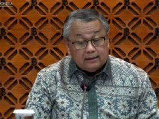 Ini Alasan BI Naikan Suku Bunga Acuan Hingga 6 Persen per Oktober 2023!