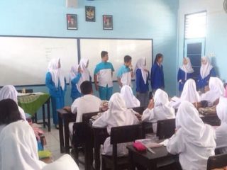 Dalam BAGJA kegiatan menyusun pertanyaan lanjutan untuk menemukenali kekuatan/potensi/peluang ... investigasi