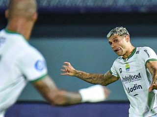 Hasil Liga 1 Pekan 20: Dewa United vs Persib Bandung - Ciro Alves Cetak Hattrick, David da Silva Cetak Brace Kemenangan Maung Bandung 5-1