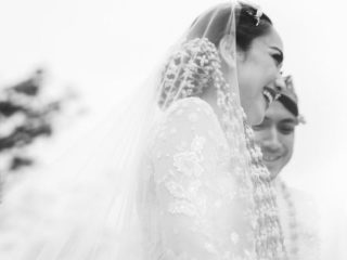 Dapat Lemparan Bunga dari BCL, Sepertinya Luna Maya Nikah Tahun Depan