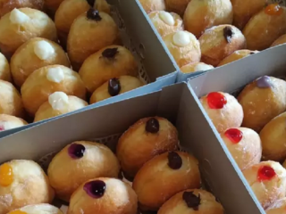 Gampang Buatnya, Begini Resep Donat Bomboloni Lembut dan Empuk. Cocok Dijadikan Ide Usaha Jajanan Sekolah yang Digemari Anak-anak!