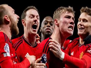 Hasil Liga Inggris Pekan 19: Manchester United vs Aston Villa - Setan Merah Berhasil Menang Comeback 3-2 Setelah Tertinggal 0-2