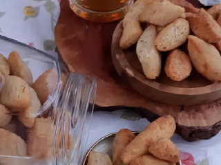 Resep Kue Biji Ketapang Renyah Manis Gurih yang Tak Terlupakan. Isian Toples Untuk Camilan Keluarga dan Hidangan Tamu