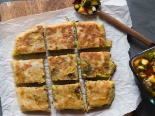 Nostalgia Jajan SD! Ini 3 Resep Martabak Telur Kulit Lumpia Simple Khas Abang-Abang