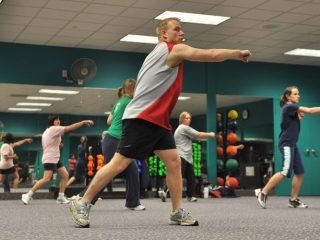 Jawaban dari Pertanyaan Tujuan Dilakukannya Senam Aerobic / Senam Ritmic