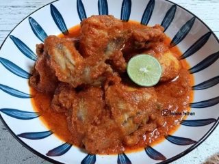 Resep Asli Ayam Bumbu Rujak Khas Jawa, Tanpa Santan Dijamin Tetap Meresap Bumbunya. Hidangan yang Pas Untuk 4 Porsi Makanan 