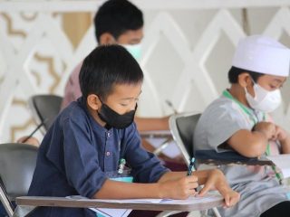 Contoh Cerita Liburan Di Desa Singkat Untuk Tugas Saat Masuk Pertama Setelah Libur Semester