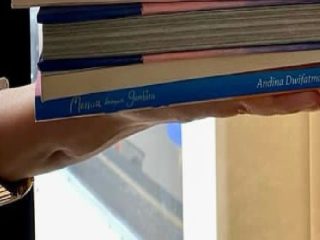 Terjawab! Ini Kunci Jawaban Bahasa Indonesia Kelas 10 Halaman 104 Kurikulum Merdeka – Tabel 4.12 Teks 1 dan Teks 2