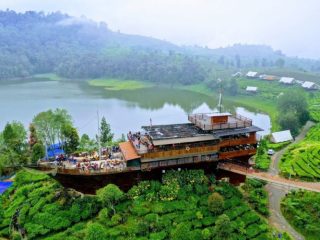 4 Tempat Glamping di Jawa Barat dengan View Indah dan Fasilitas Lengkap Biar Liburan Nyaman