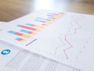 Jawaban! Jika diketahui marginal propencity to consume sebesar 0.8 dan dana yang tersedia 2 milyar. Berapa besarnya permintaan agregat bila pemerintah