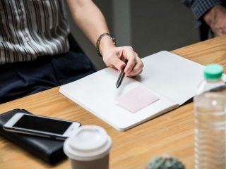 TERJAWAB alat yang digunakan untuk merekam perubahan dalam setiap pos laporan keuangan yang dapat secara langsung mengindikasikan...