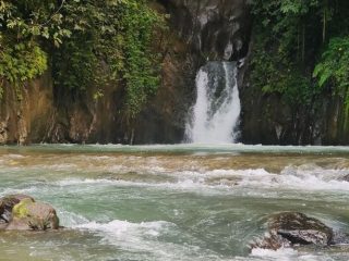Air Terjun Sampuren Putih, Destinasi Wisata Alam Menawan yang Menyimpan Legenda Tragis di Sibolangit