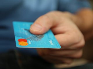 5 Jenis Biaya dan Pengeluaran yang Sering Bikin Pusing sebagai Orang Tua, Apa Saja Sih?