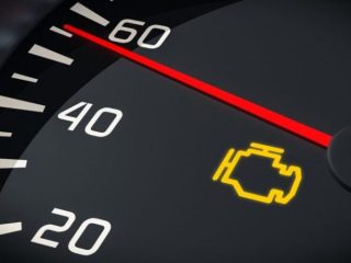 Apa Penyebab Indikator Oli Menyala? Tak Perlu Panik, Yuk Simak Cara Mengatasinya!
