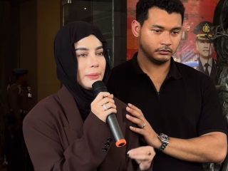 Semua Ibu Pasti Menyesal, Begitu Juga Aghnia Punjabi: "aku ibu terburuk di dunia ya Allah"