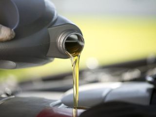 Arti SAE 10w-40 pada Oli dan Fungsinya untuk Mesin Kendaraan Bermotor