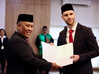 Maarten Paes Resmi Jadi WNI: Siap Berjuang Bersama Timnas Indonesia, Jadwal Kualifikasi Piala Dunia 2026 Bersua Irak Telah Menanti