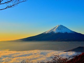 Jawaban Penyebab Terjadinya Bencana Erupsi Gunung Api di Indonesia